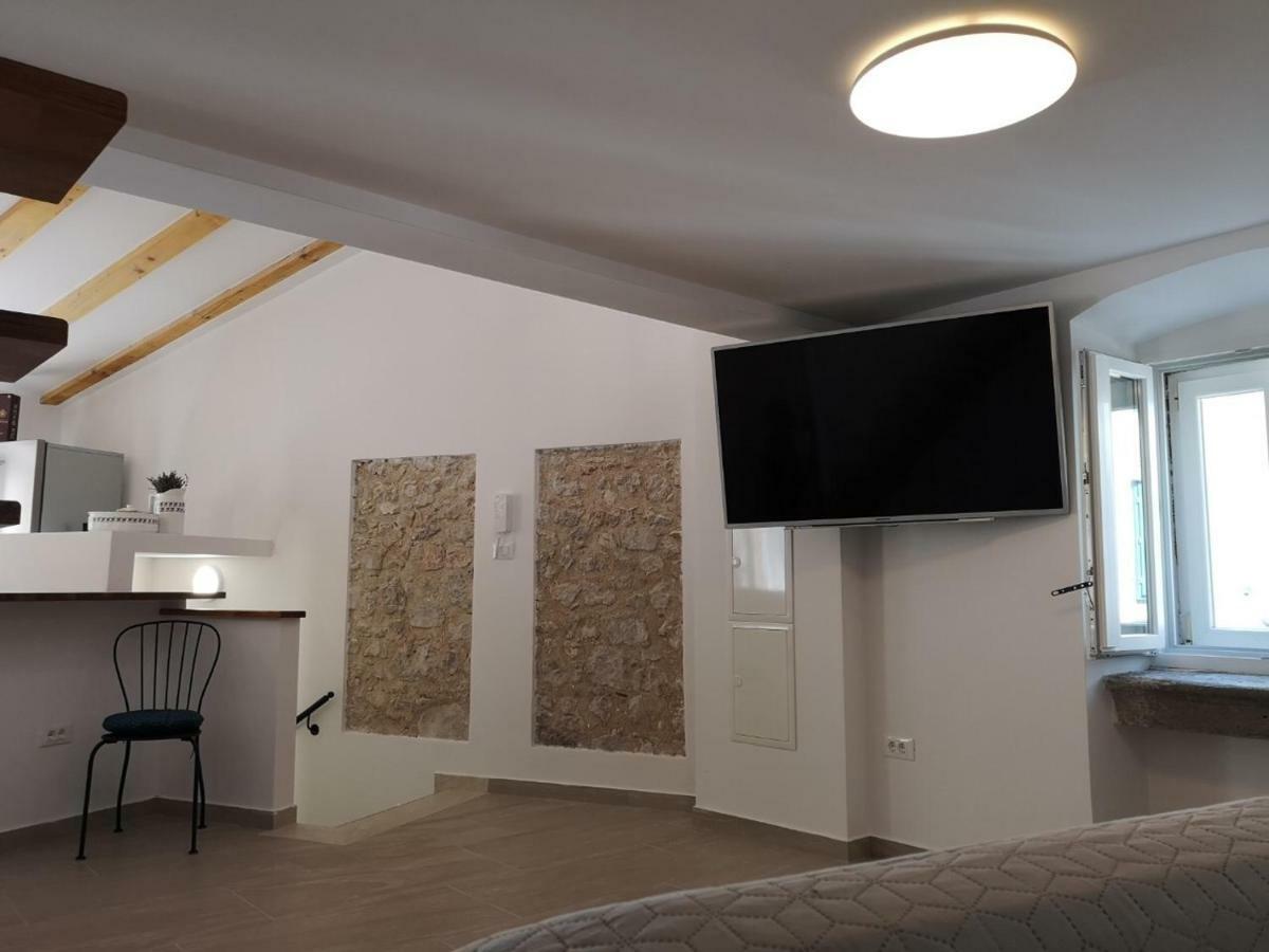 Apartmani Kraj Mora كريس المظهر الخارجي الصورة