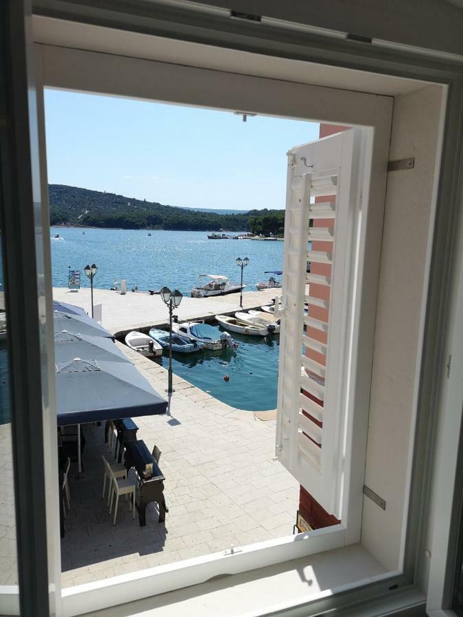 Apartmani Kraj Mora كريس المظهر الخارجي الصورة
