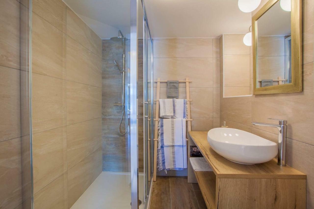 Apartmani Kraj Mora كريس المظهر الخارجي الصورة