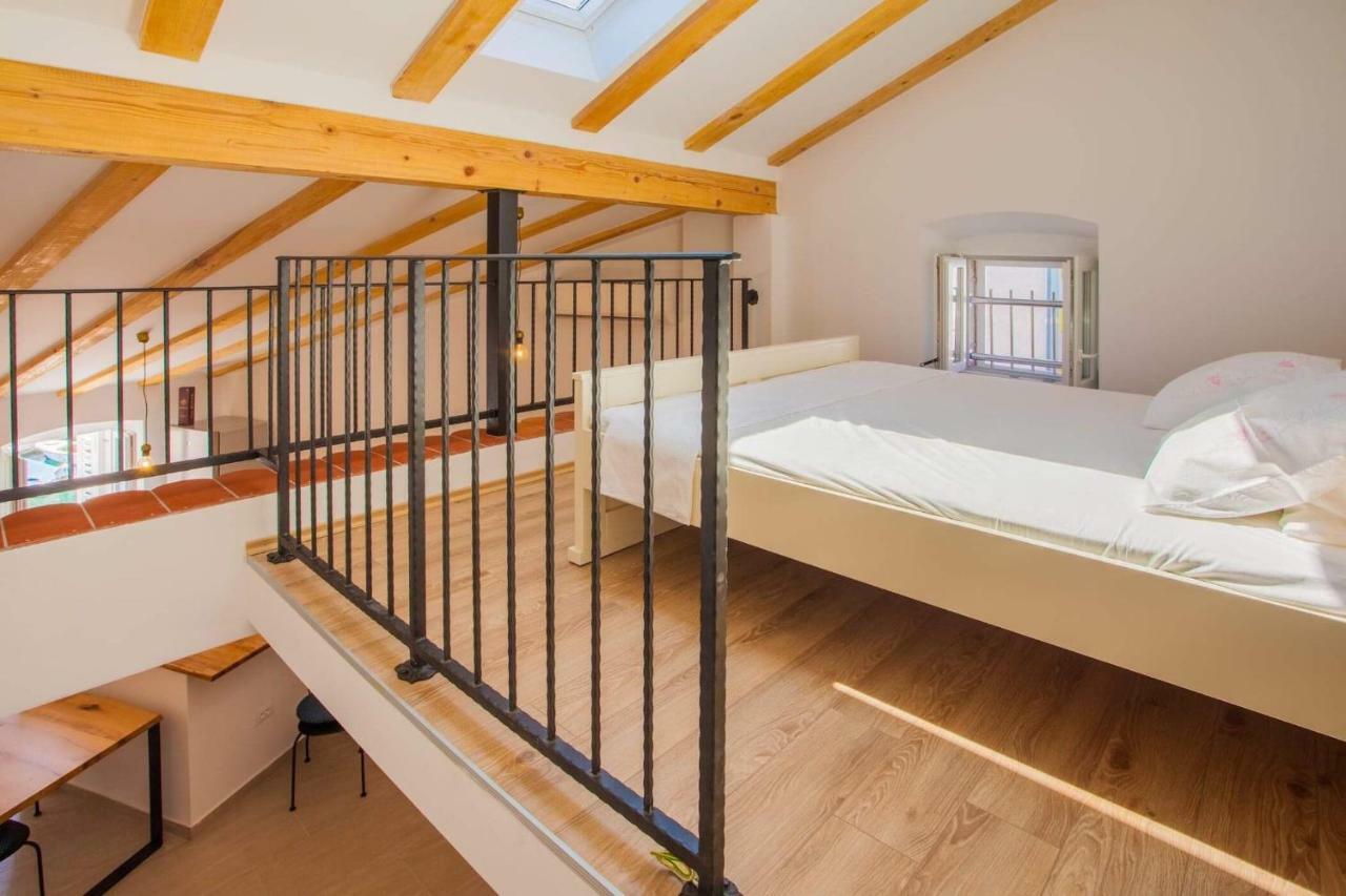 Apartmani Kraj Mora كريس المظهر الخارجي الصورة