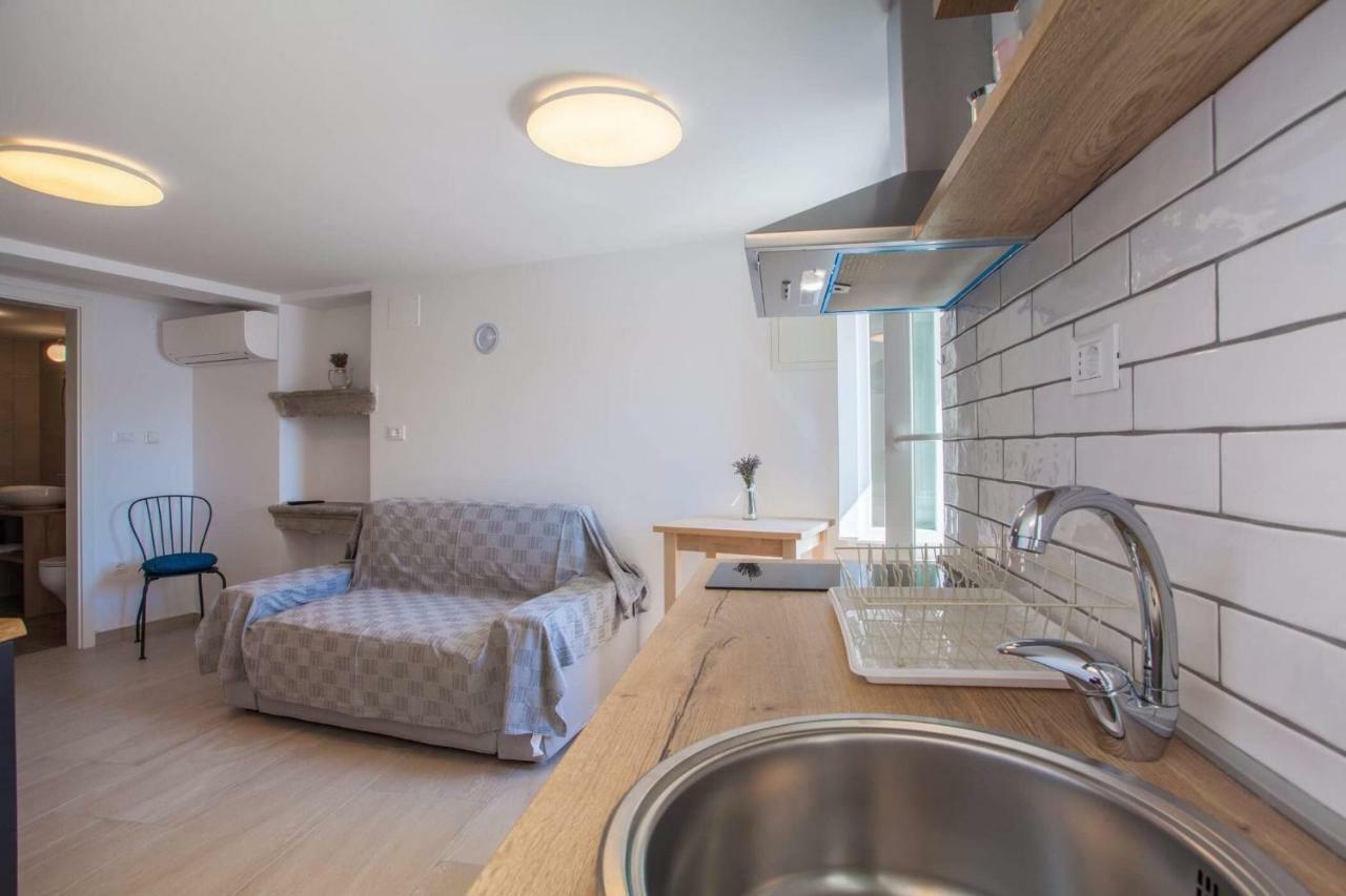 Apartmani Kraj Mora كريس المظهر الخارجي الصورة