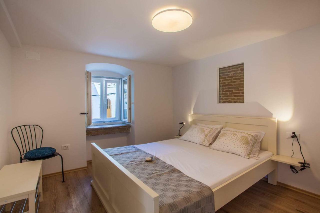 Apartmani Kraj Mora كريس المظهر الخارجي الصورة